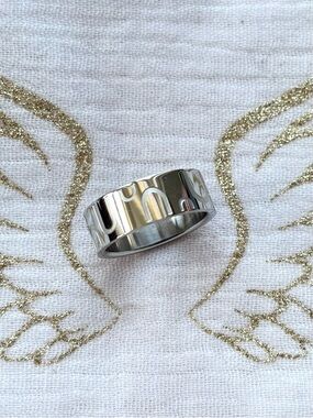 Stainless Steel Men's Silver Patterned U Band Ring size 9
